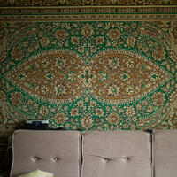 7 плюсов ковров на стене, о которых мы забыли (и зря)