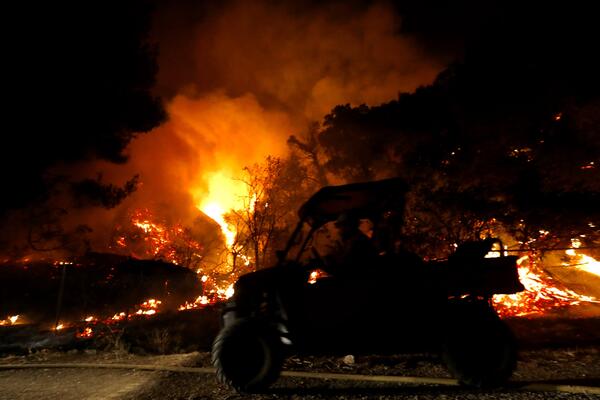 Внук Пугачевой вышел на связь из горящего Лос-Анджелеса