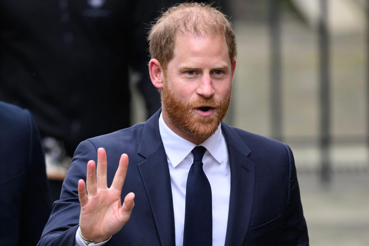 РќР&micro; РїРѕР&para;Р&micro;Р&raquo;Р&deg;Р&raquo; СѓРІРёРґР&micro;С&sbquo;СЊСЃСЏ СЃ СЃС&lsaquo;РЅРѕРј: РєРѕСЂРѕР&raquo;СЊ РљР&deg;СЂР&raquo; РЅР&deg;РјР&micro;СЂР&micro;РЅРЅРѕ РїРѕРєРёРЅСѓР&raquo; Р&rsaquo;РѕРЅРґРѕРЅ РІ РїСЂР&micro;РґРґРІР&micro;СЂРёРё РїСЂРёР&micro;Р&middot;РґР&deg; РїСЂРёРЅС&dagger;Р&deg; Р&ldquo;Р&deg;СЂСЂРё