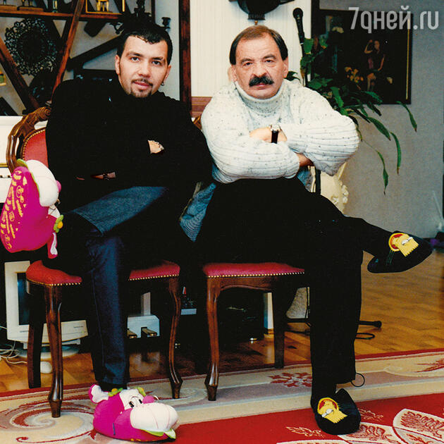 Денис Клявер с отцом Ильей Олейниковым Денис Клявер с отцом Ильей Олейниковым