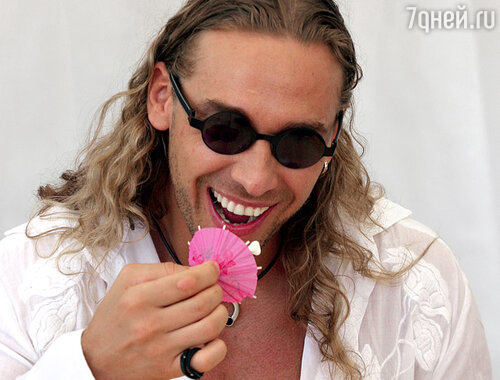 Семіз апайдың кискасындағы үлкен мүшесі Армян секс көру