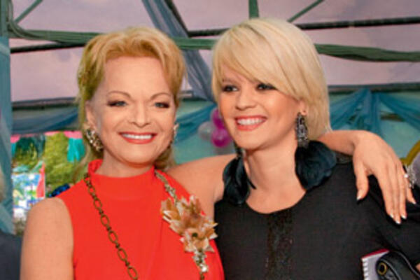 Снимок дочери Ларисы Долиной вызвал шквал критики