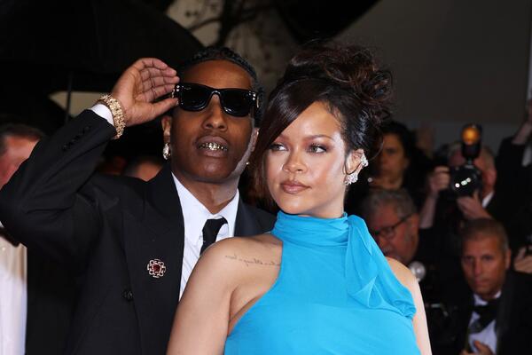 Состарится в тюрьме: что грозит покушавшейся на жизнь Рианны женщине