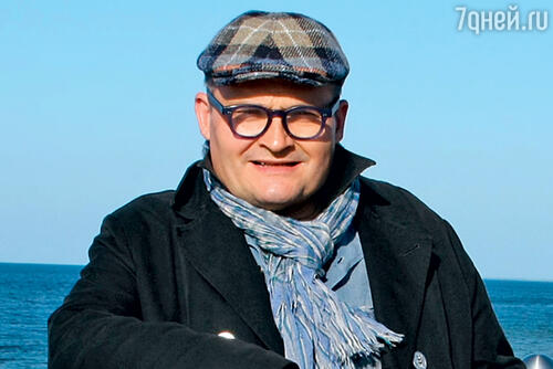 Александр Васильев