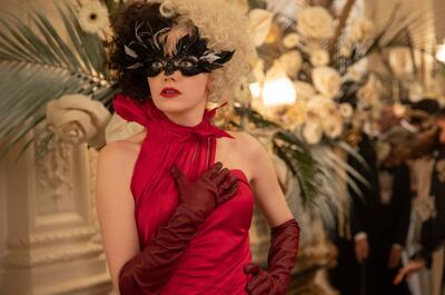 Психолог о «Круэлле»: как нарциссическая травма способна испортить нам жизнь