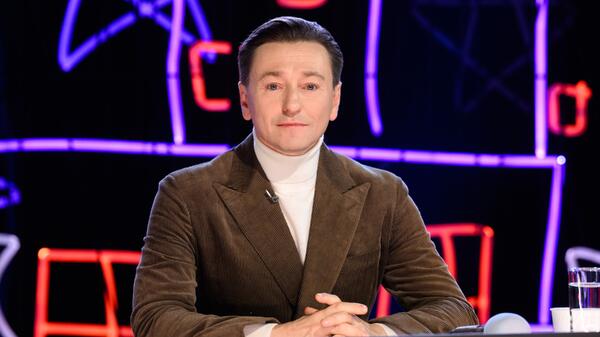 «Отдельное искусство»: за что Безруков ценит номера «Синей птицы» — и как попасть в шоу