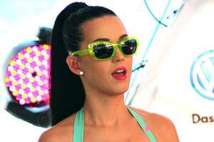 Кэти Перри засняли с приятелем Меган Маркл