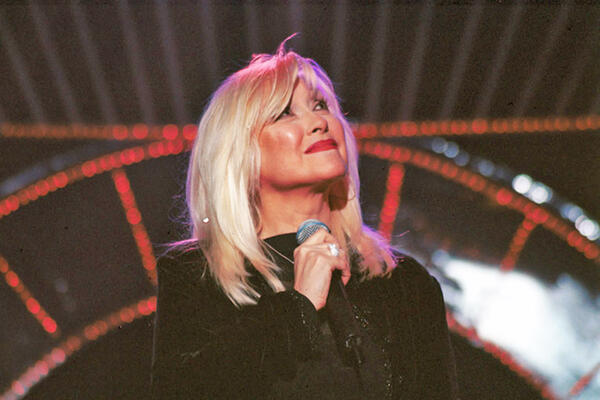 Почему Мирошниченко отказывалась переезжать из шумного центра?