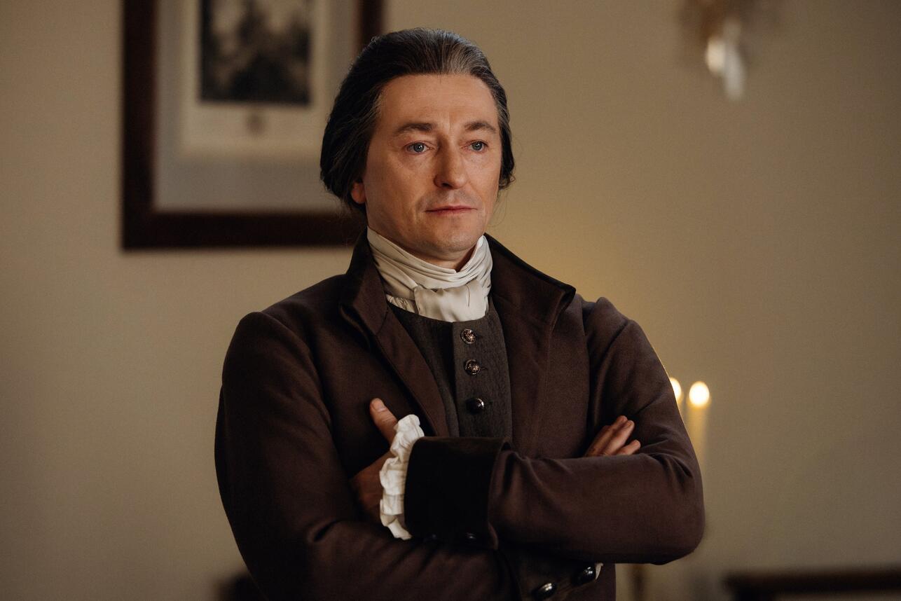 РЎРµСЂРіРµР№ Р‘РµР·СЂСѓРєРѕРІ (РђРЅРґСЂРµР№ РџРµС‚СЂРѕРІРёС‡ Р“СЂРёРЅРµРІ) РІ СЃРµСЂРёР°Р»Рµ В«РљР°РїРёС‚Р°РЅСЃРєР°СЏ РґРѕС‡РєР°В», 2026 С„РѕС‚Рѕ