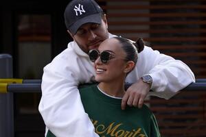 Манукян сделал заявление про расставание с Краймбрери — виноват ремонт в квартире