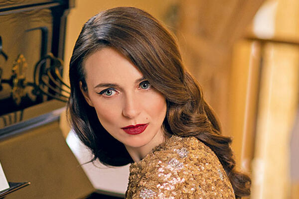 «Где та красавица?» Анна Снаткина расстроила поклонников своим фото без макияжа