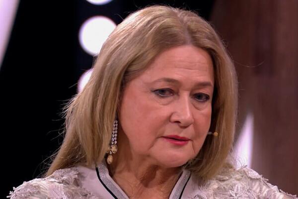 Слезы радости омоют лицо: Глоба назвала два знака, на которых обрушится счастье в 2025 году