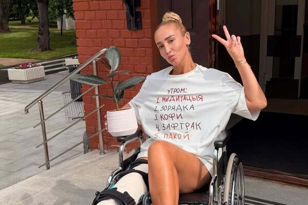 Ольга Бузова покинула больницу после операции: &laquo;Мне сказали: &laquo;Больше не возвращайтесь&raquo;