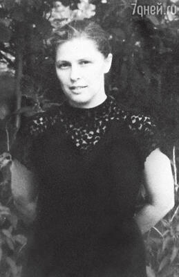 Мама Ольга Александровна Каменкова-Павлова. 1954 г. 
