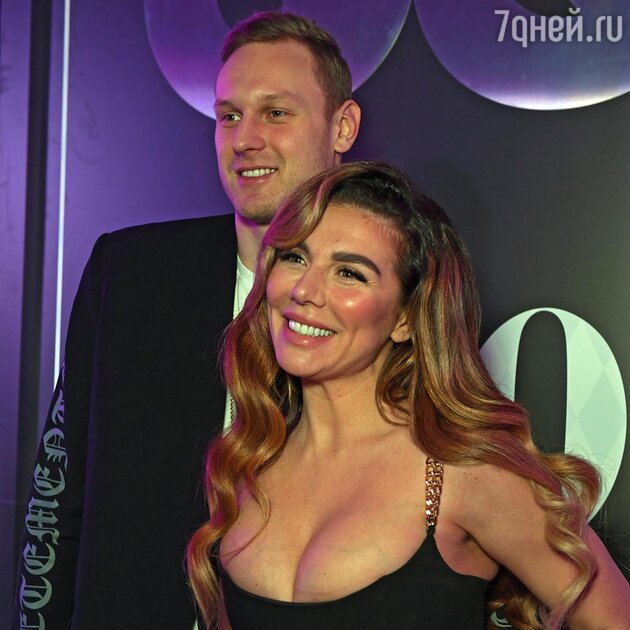 Анна Седокова и Янис Тимма вместе Анна Седокова и Янис Тимма вместе