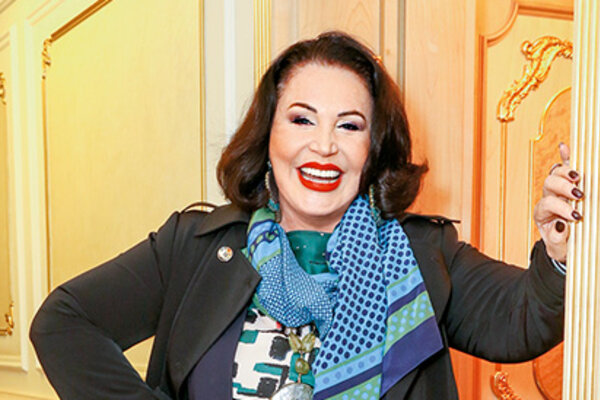 «Зубы тут ещё настоящие»: Гузеева показала Бабкину до пластики и всех изменений