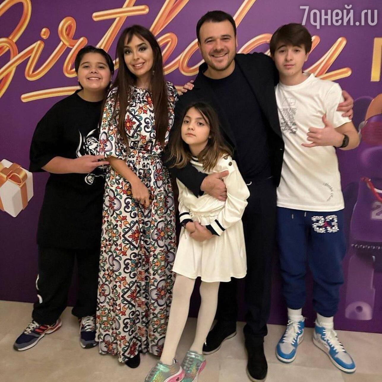 Эмин Агаларов признался, что скрывал от семьи развод с дочерью президента Азербайджана