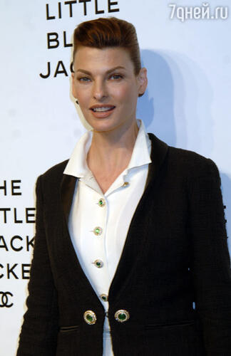 Линда Евангелиста. Голливуд, 2011 г.