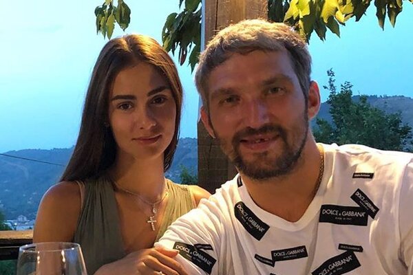 Александр Овечкин и Анастасия Шубская окрестили сына в Москве