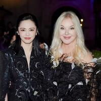 Золотые крылья и Яо Чэнь: как российский бренд устроил сенсацию в Китае