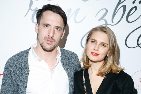 Дарья Мельникова получила согласие Артура Смольянинова на пластическую операцию