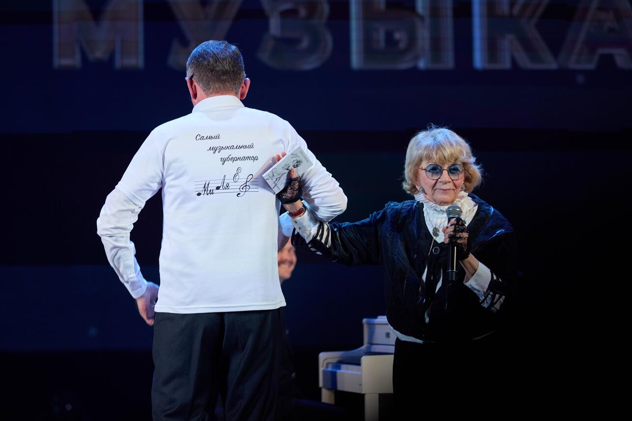 Дмитрий Миляев и Алла Сурикова. Фото: пресс-служба фестиваля