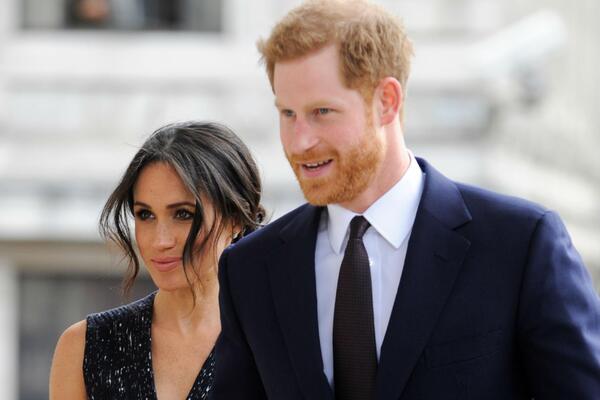 Меган Маркл и принц Гарри запретили персоналу замка парковаться у их нового дома