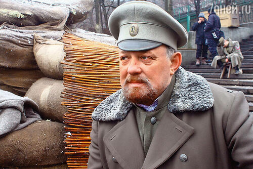 После съемок осознал: никто так не любит своих исполнителей, как Михалков. На съемках фильма «Солнечный удар»