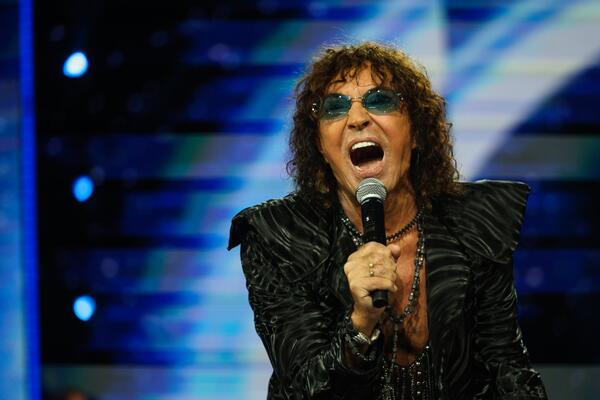 Продал машину и не возвращается: как живет Леонтьев на пенсии