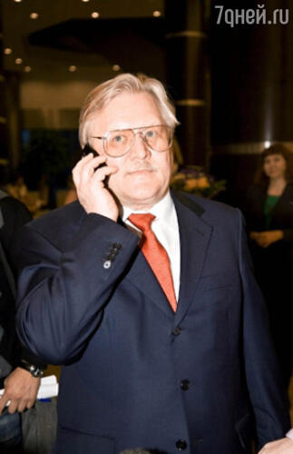 Создатель картины Юрий Кара