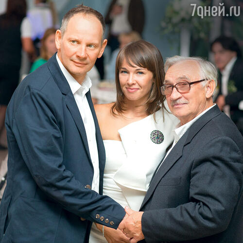 Даниил и Света Спиваковские с отцом Дмитрия Марьянова Юрием Георгиевичем