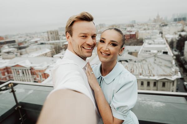 Ольга Бузова вновь обжигается в любви в трейлере ромкома «Равиоли Оли»