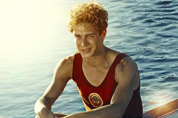 Названы самые привлекательные российские актеры и актрисы года