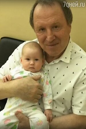 Владимир Стеклов с дочкой