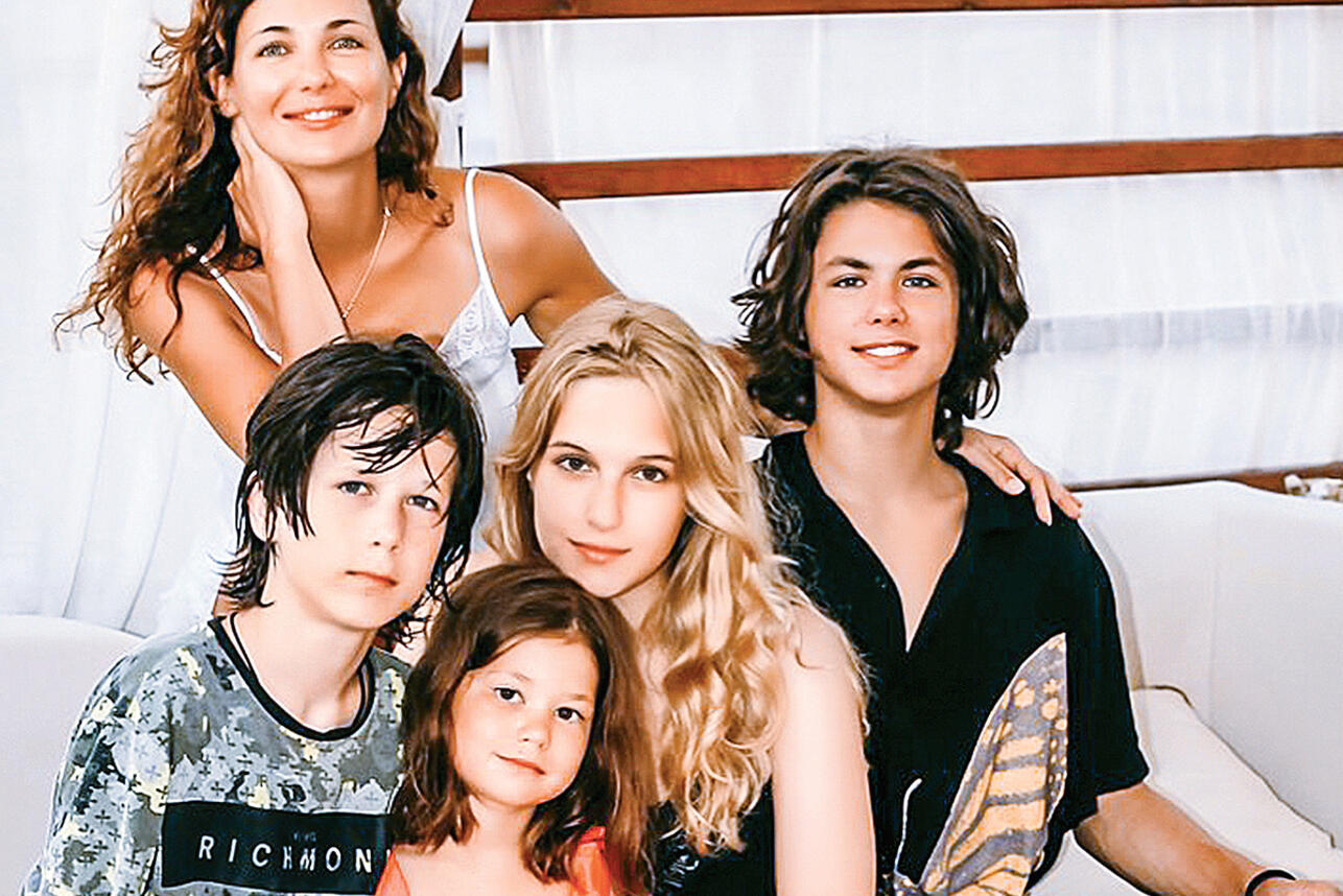 Steel порно ком Тыйым салынған порно видеоларды онлайн көру