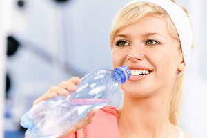 Вода на тренировке: пить или не пить?