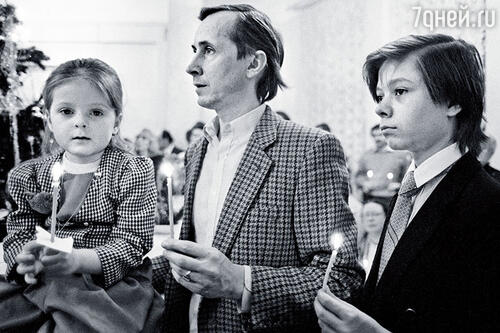 С дочкой Машей и сыном Иваном, 1992 год