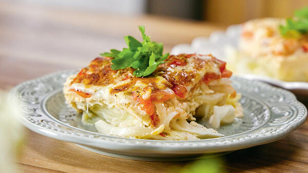 Александр Белькович: запеканка из куриной грудки и молодой капусты