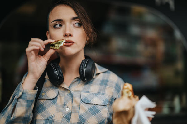 Рыба вместо десерта: как снизить тягу к сладкому благодаря белку