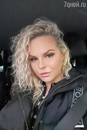 Алиса Вокс - фото