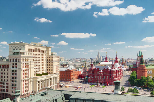 Температурный всплеск: синоптик Вильфанд предупредил о жаре, которая резко накроет Москву