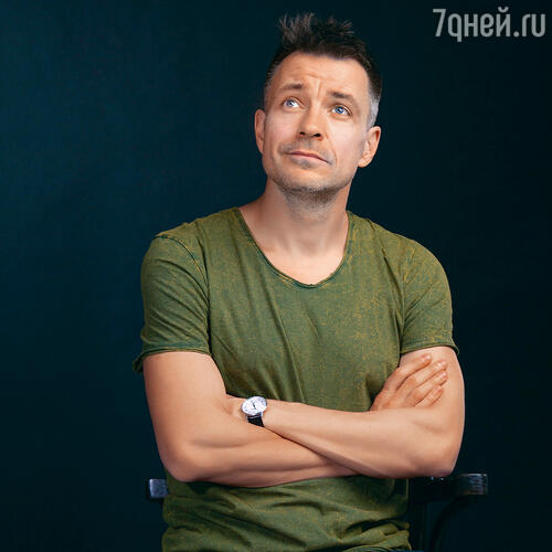 Я театральный актер, который работает в кино, и актер кино, который работает в театре. Это вообще разное. И удовольствие разного качества