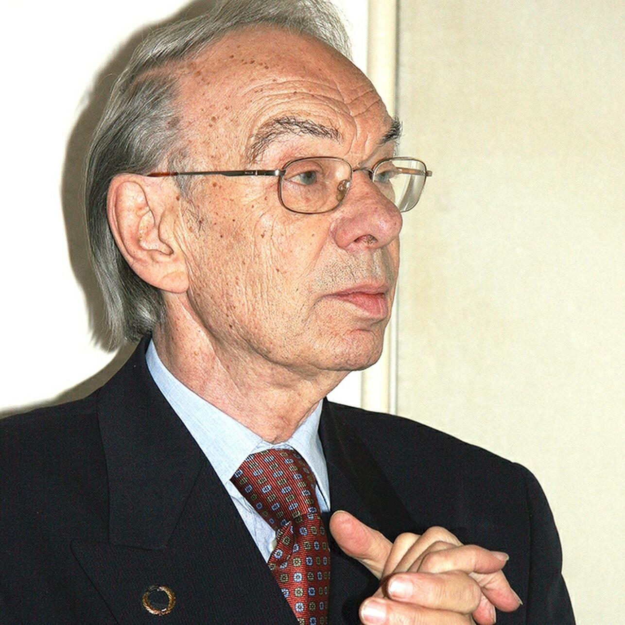 Алексей Баталов