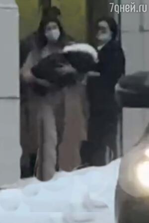 Кети Топурия выписалась из роддома