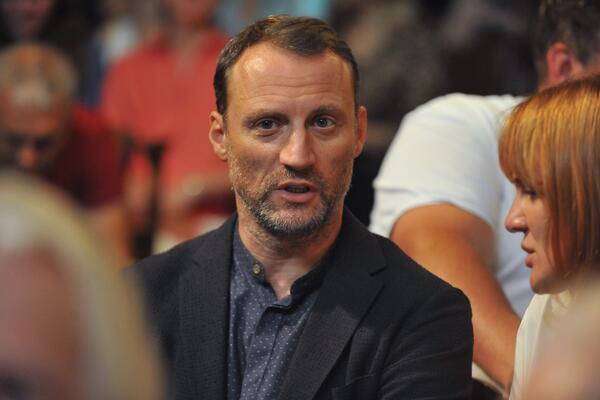 «Трудно психологически»: сбежавший Анатолий Белый вынужден был сказать правду про эмиграцию