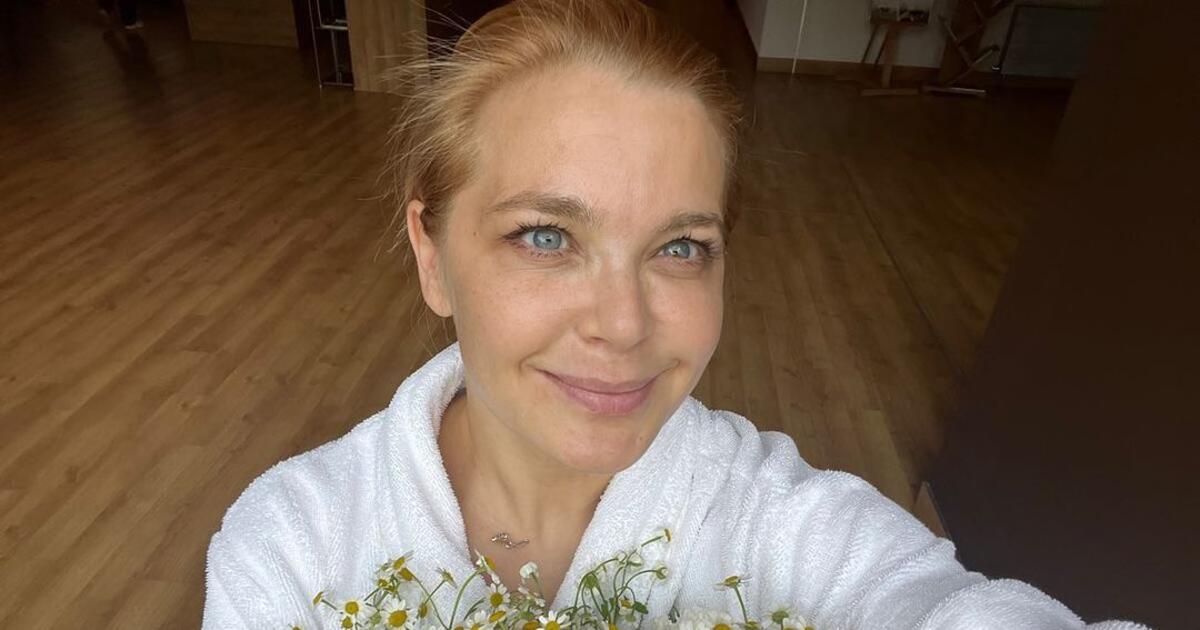 Бьянка ван варенберг. Дочь сальмы хайек 2022. Холли берри актрисы сша. Холли берри актрисы сша. Кэти холмс.