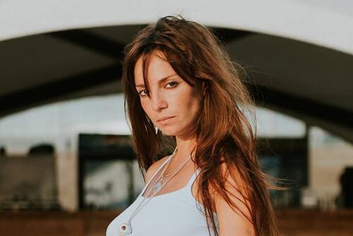 Светлана Светикова 