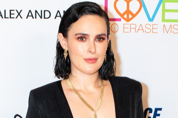 Дочка Брюса Уиллиса потрясла фанатов снимками в стиле садо-мазо  