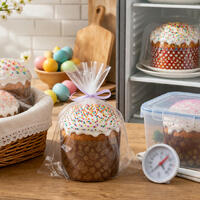 «Пьяный» изюм и бумажная броня: что сделать с пасхальными куличами, чтобы они не черствели неделю