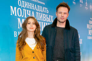 Евгений Пронин расстался с женой
